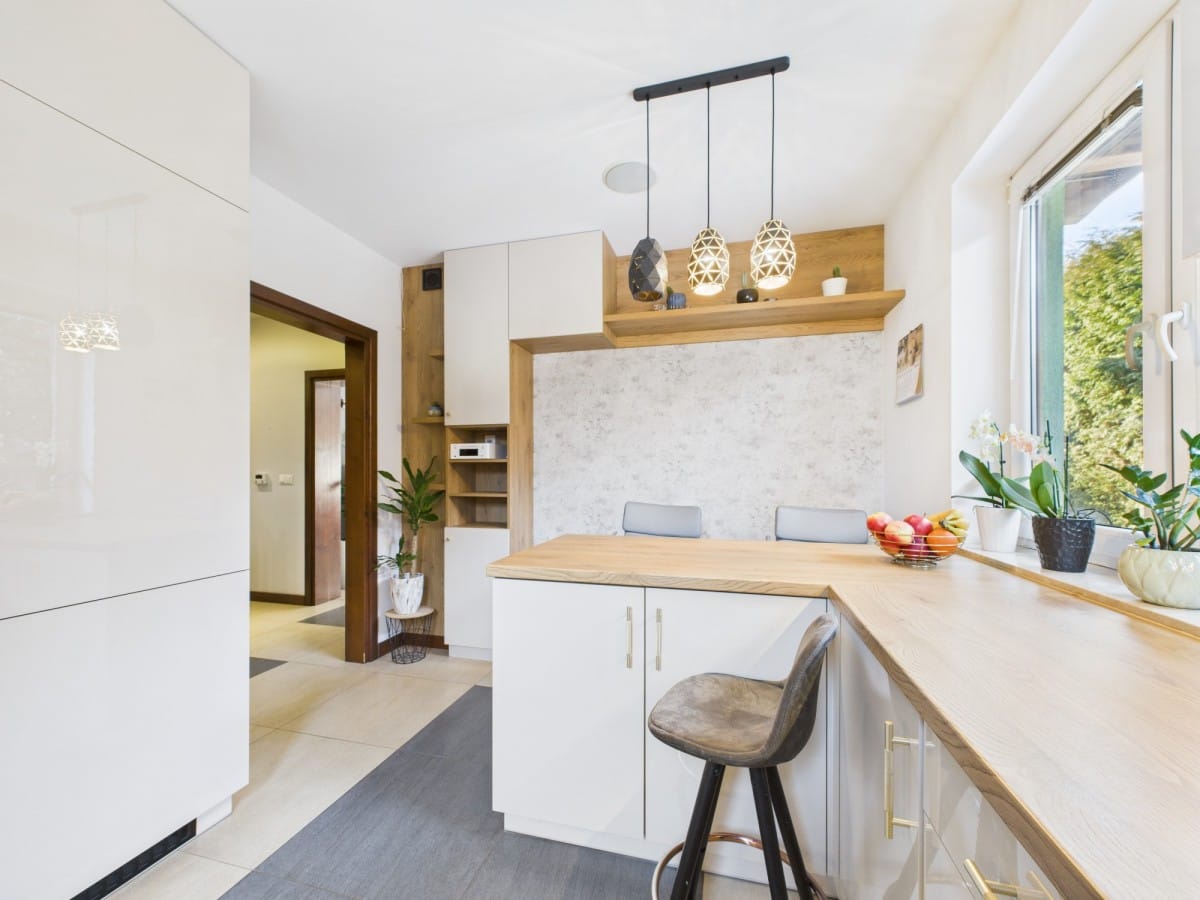 Dom 6 pokojowe na Sprzedaż