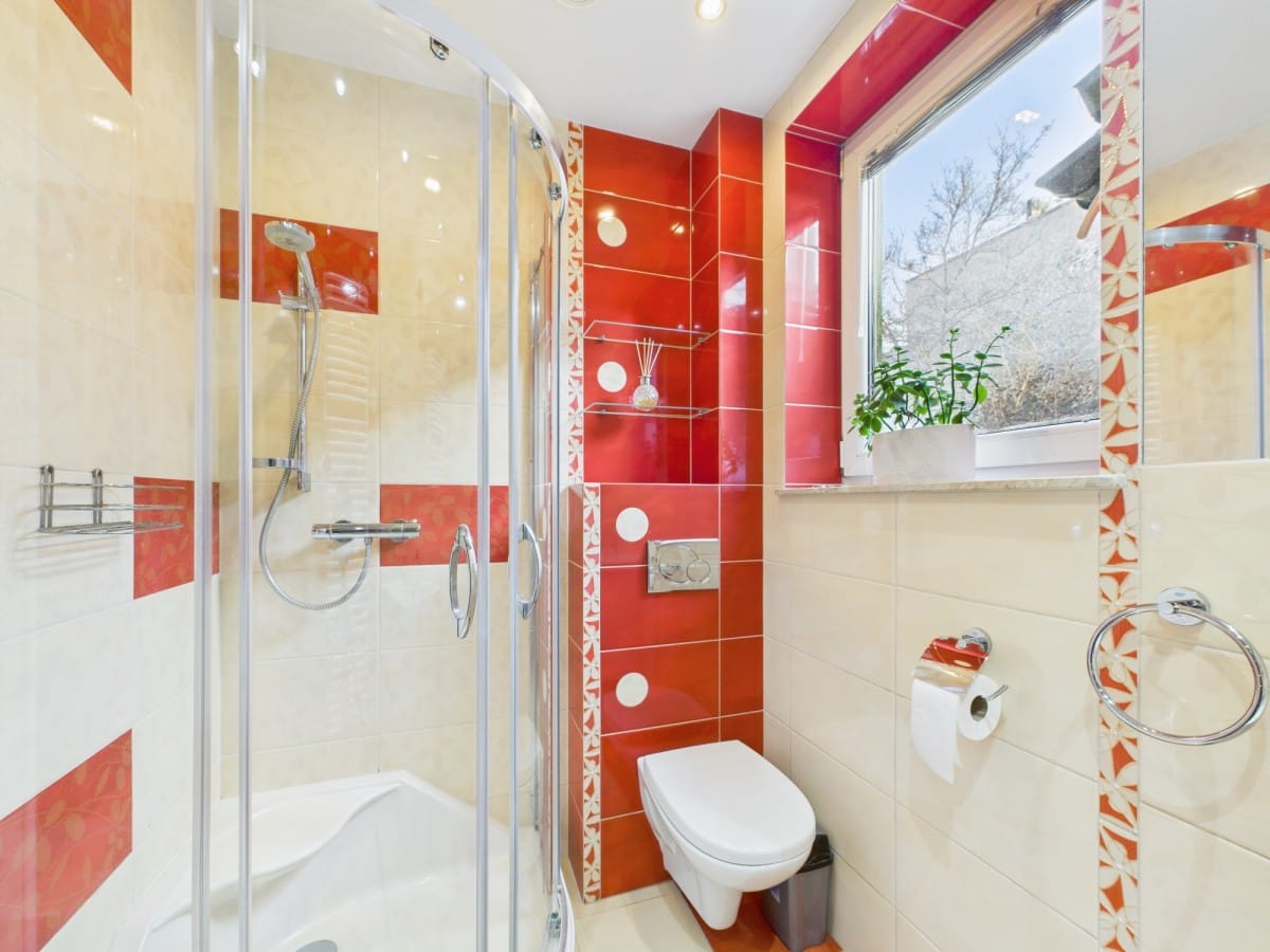 Dom 6 pokojowe na Sprzedaż