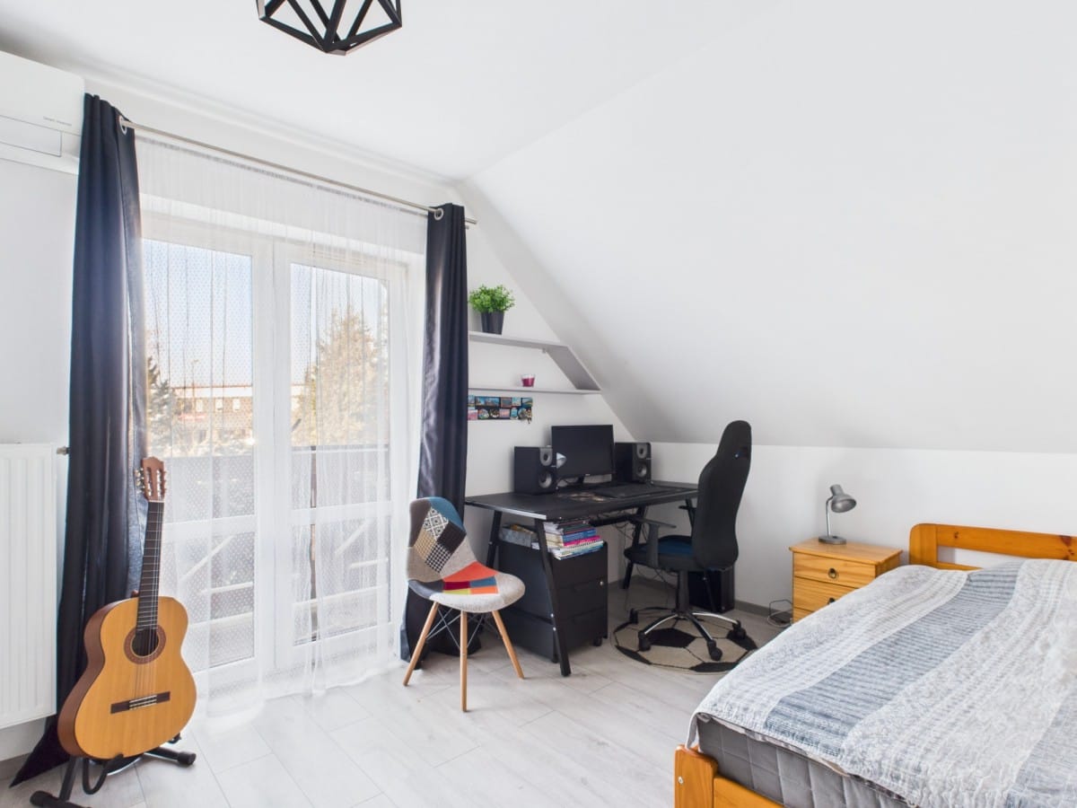 Dom 6 pokojowe na Sprzedaż