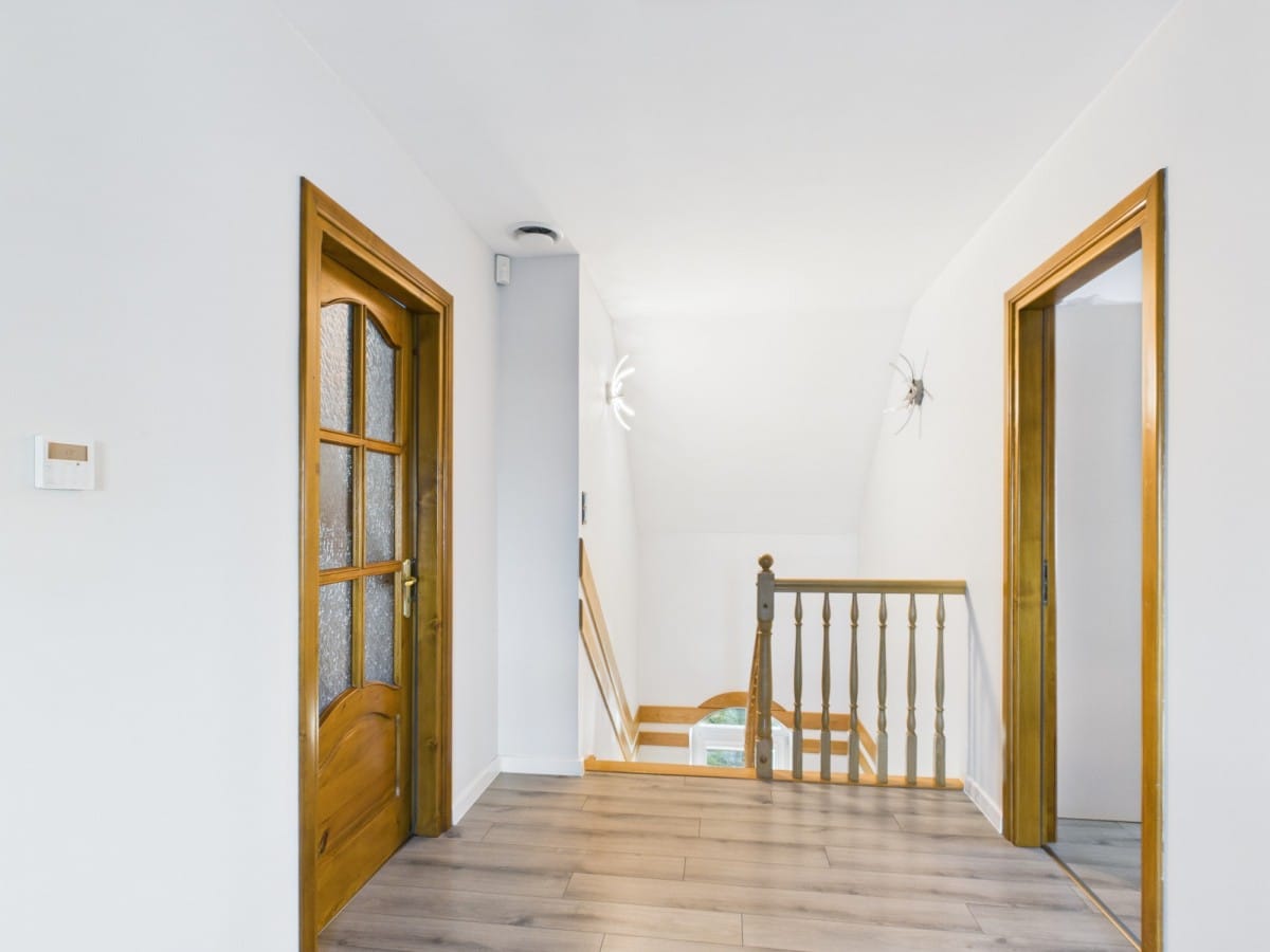 Dom 4 pokojowe na Sprzedaż