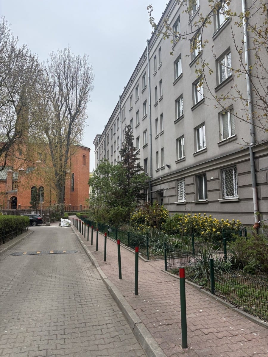 Mieszkanie 3 pokojowe na Sprzedaż