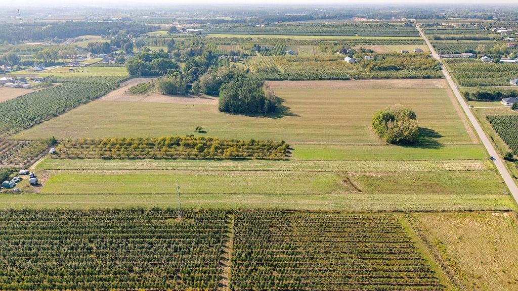 Działka  pokojowe na Sprzedaż