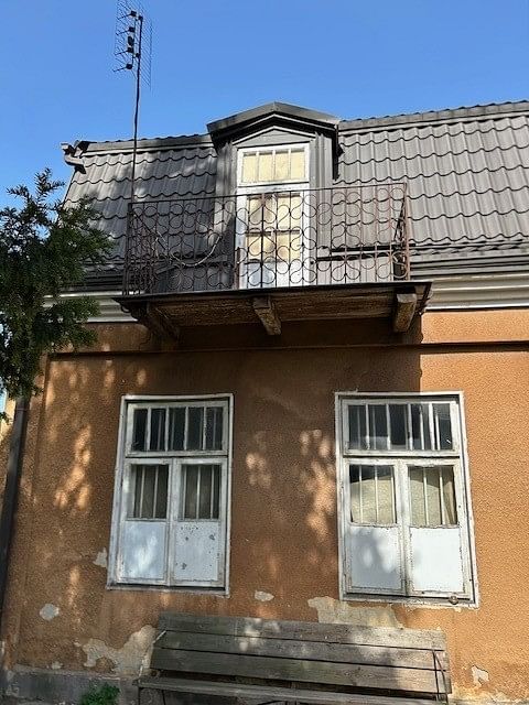 Dom 6 pokojowe na Sprzedaż
