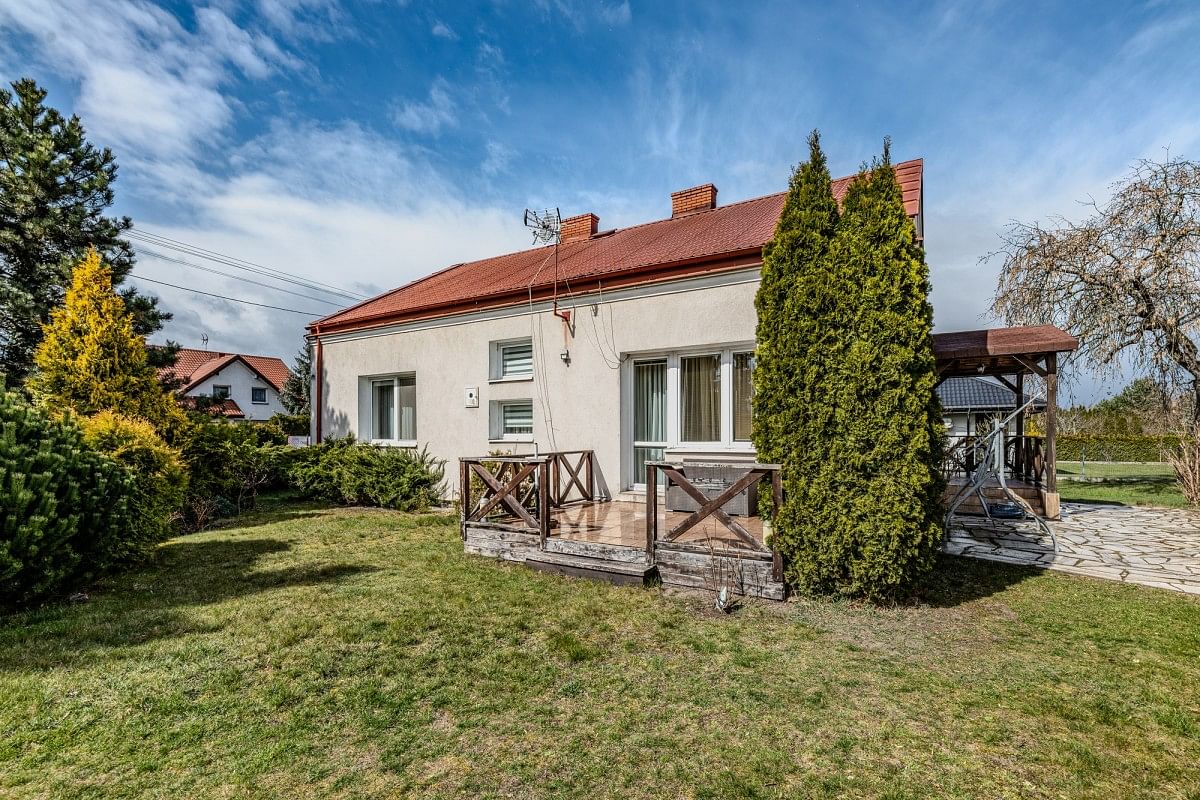 Dom 5 pokojowe na Sprzedaż