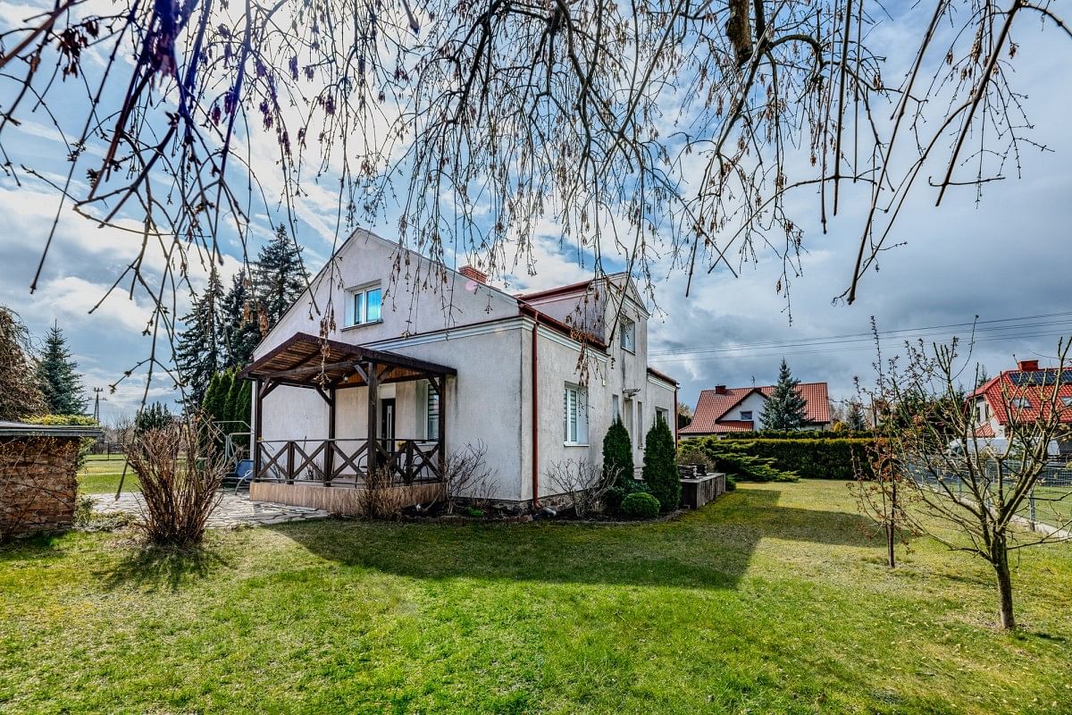 Dom 5 pokojowe na Sprzedaż