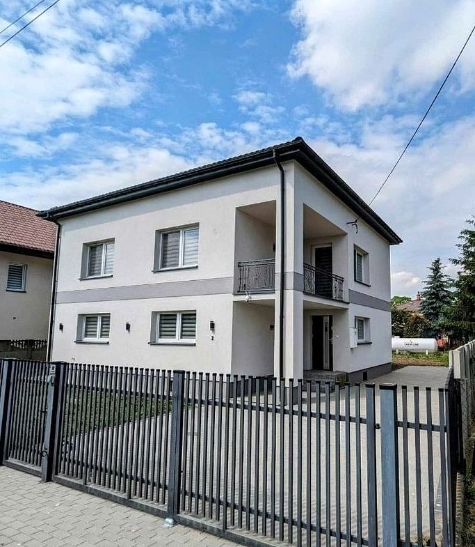 Dom 5 pokojowe na Sprzedaż