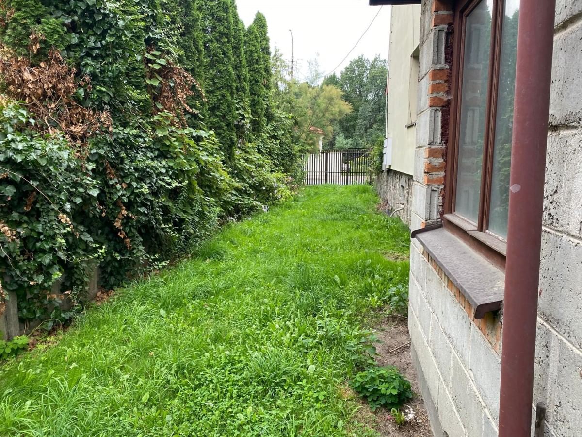 Dom 9 pokojowe na Sprzedaż