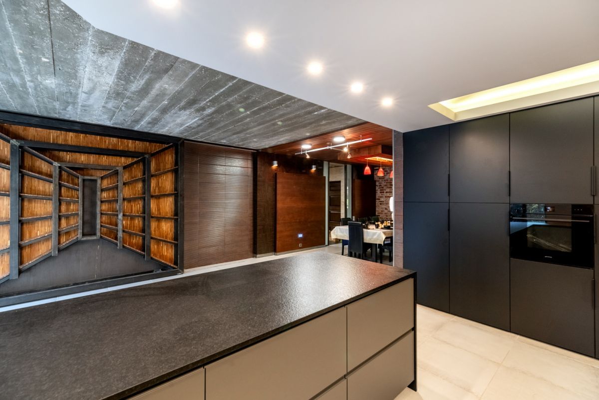 Dom 10 pokojowe na Sprzedaż