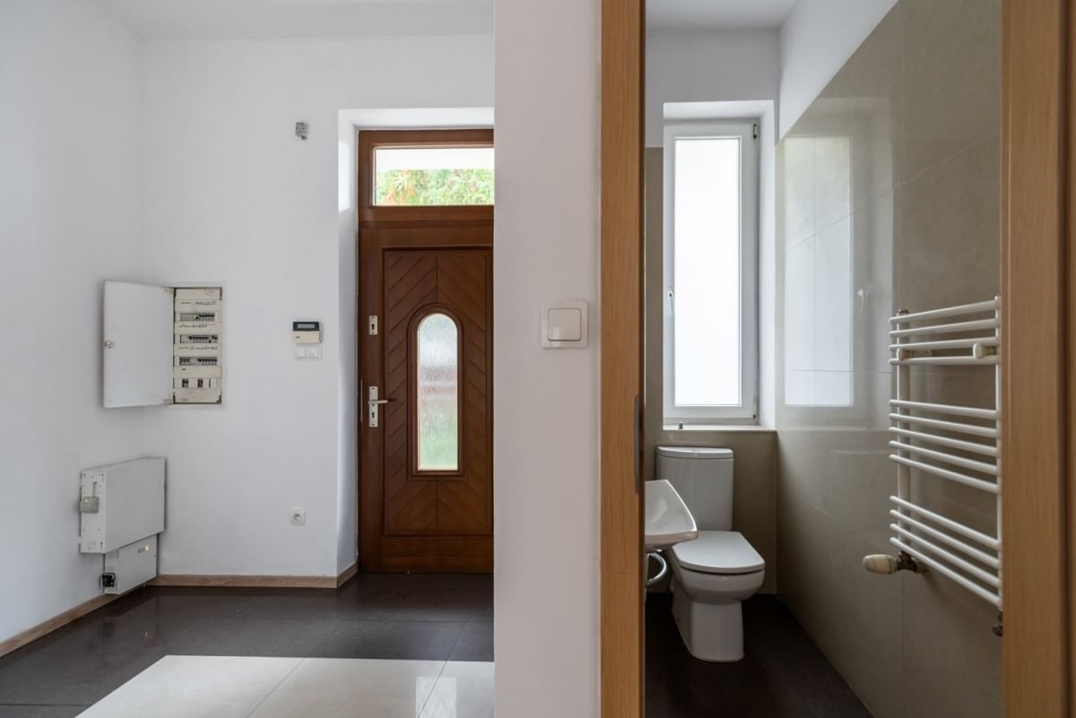 Dom  pokojowe na Sprzedaż