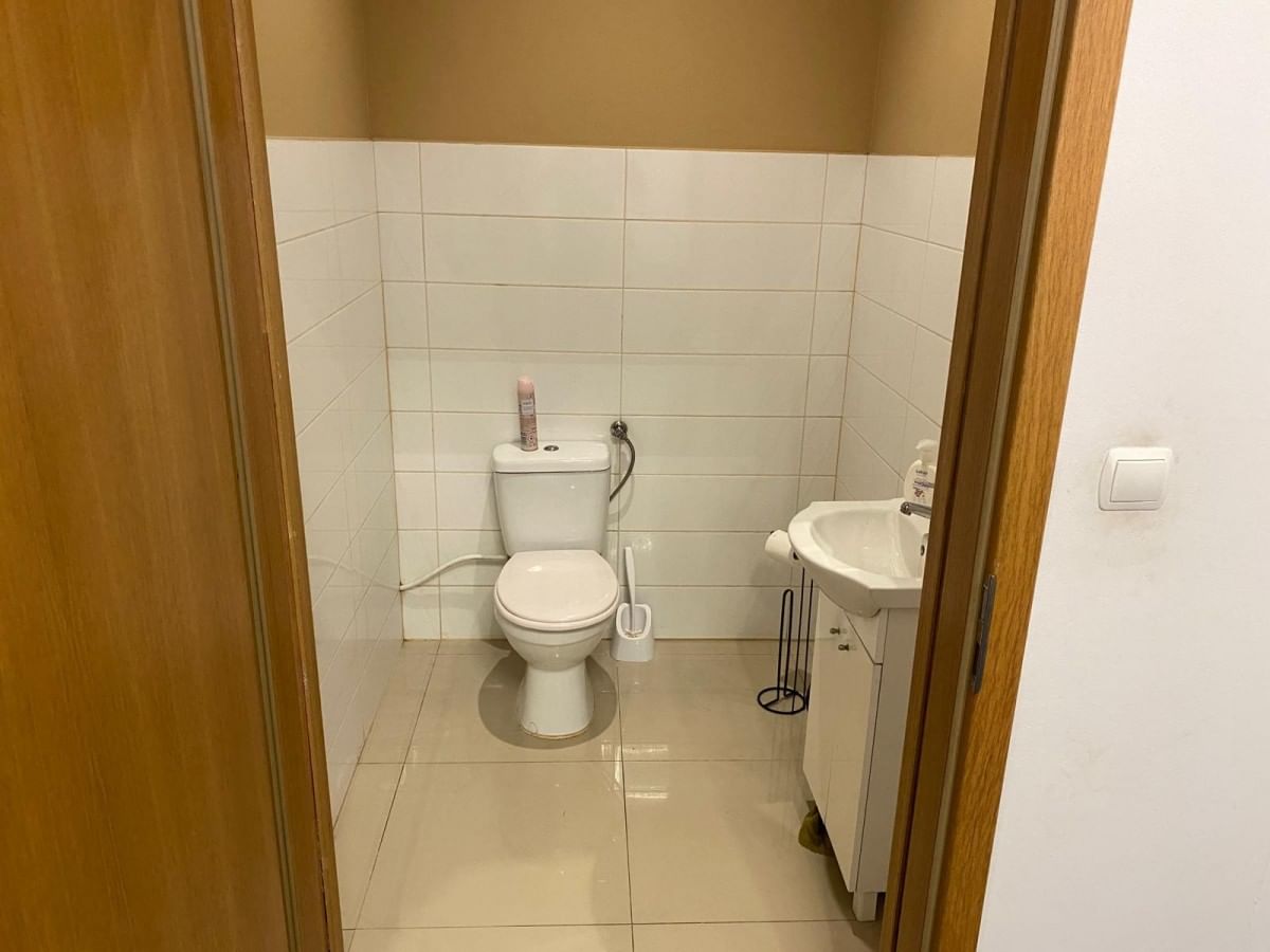 Lokal użytkowy  pokojowe na Sprzedaż