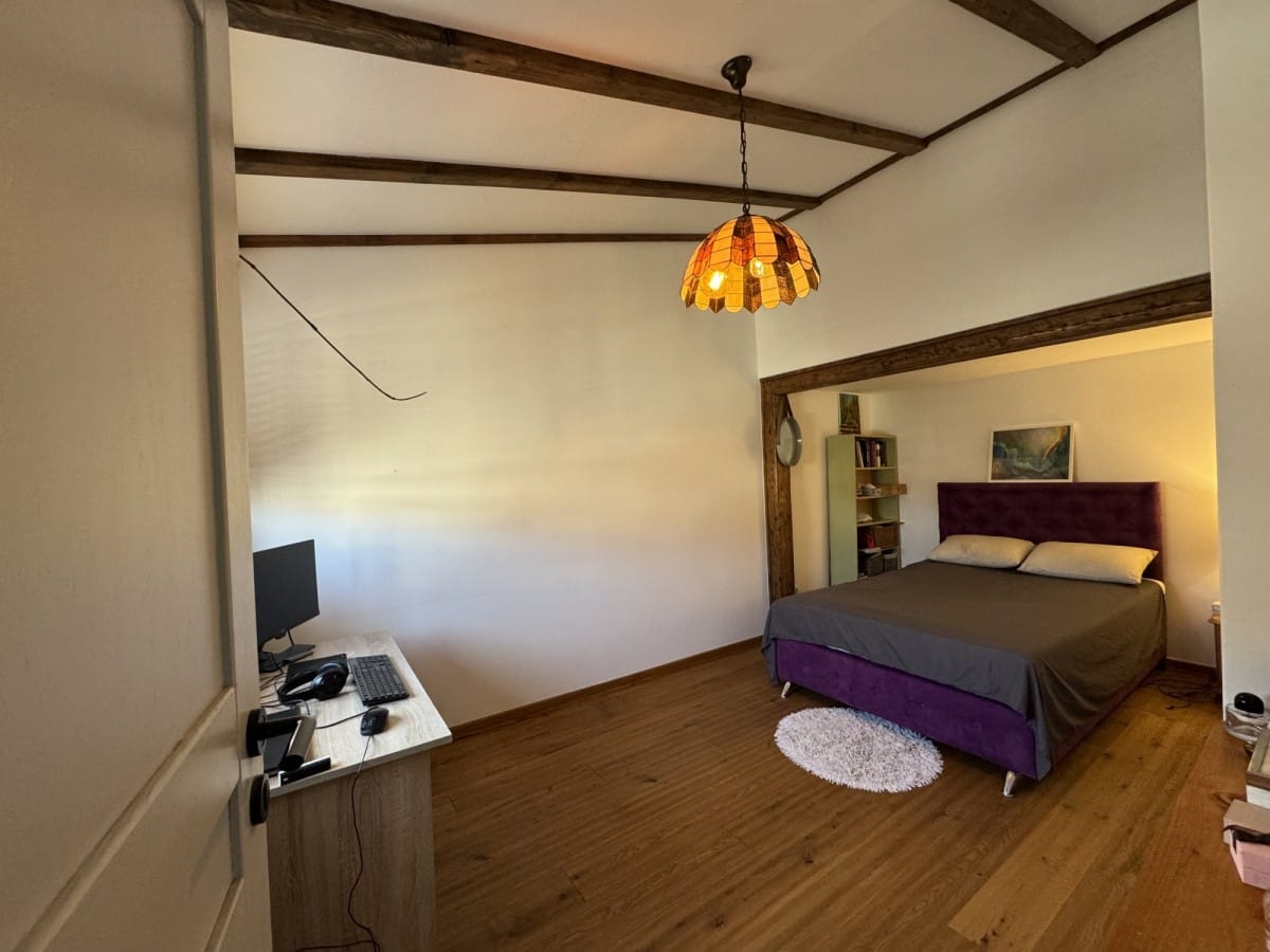 Mieszkanie 5 pokojowe na Sprzedaż