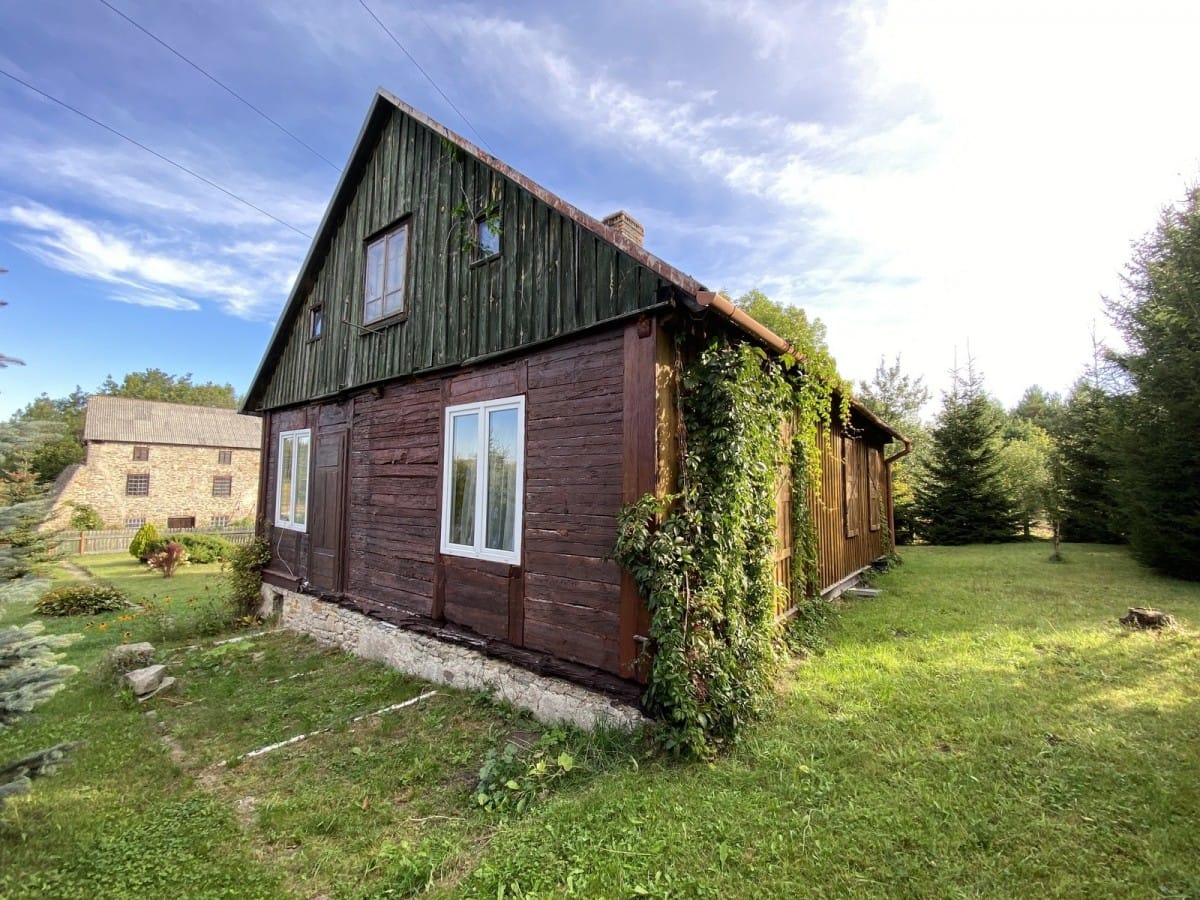 Dom 10 pokojowe na Sprzedaż