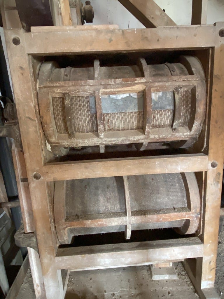 Dom 10 pokojowe na Sprzedaż