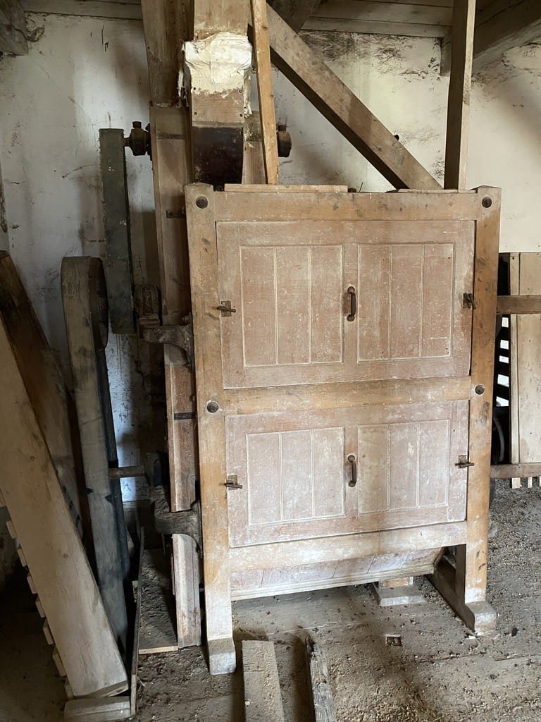 Dom 10 pokojowe na Sprzedaż