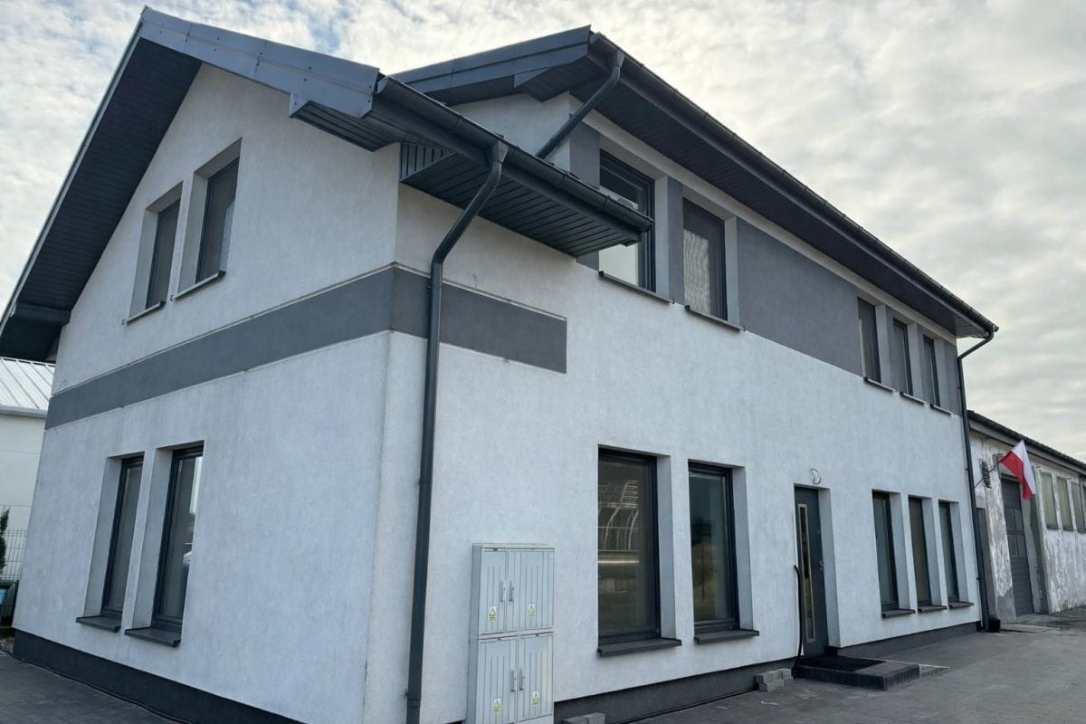 Lokal użytkowy  pokojowe na Sprzedaż