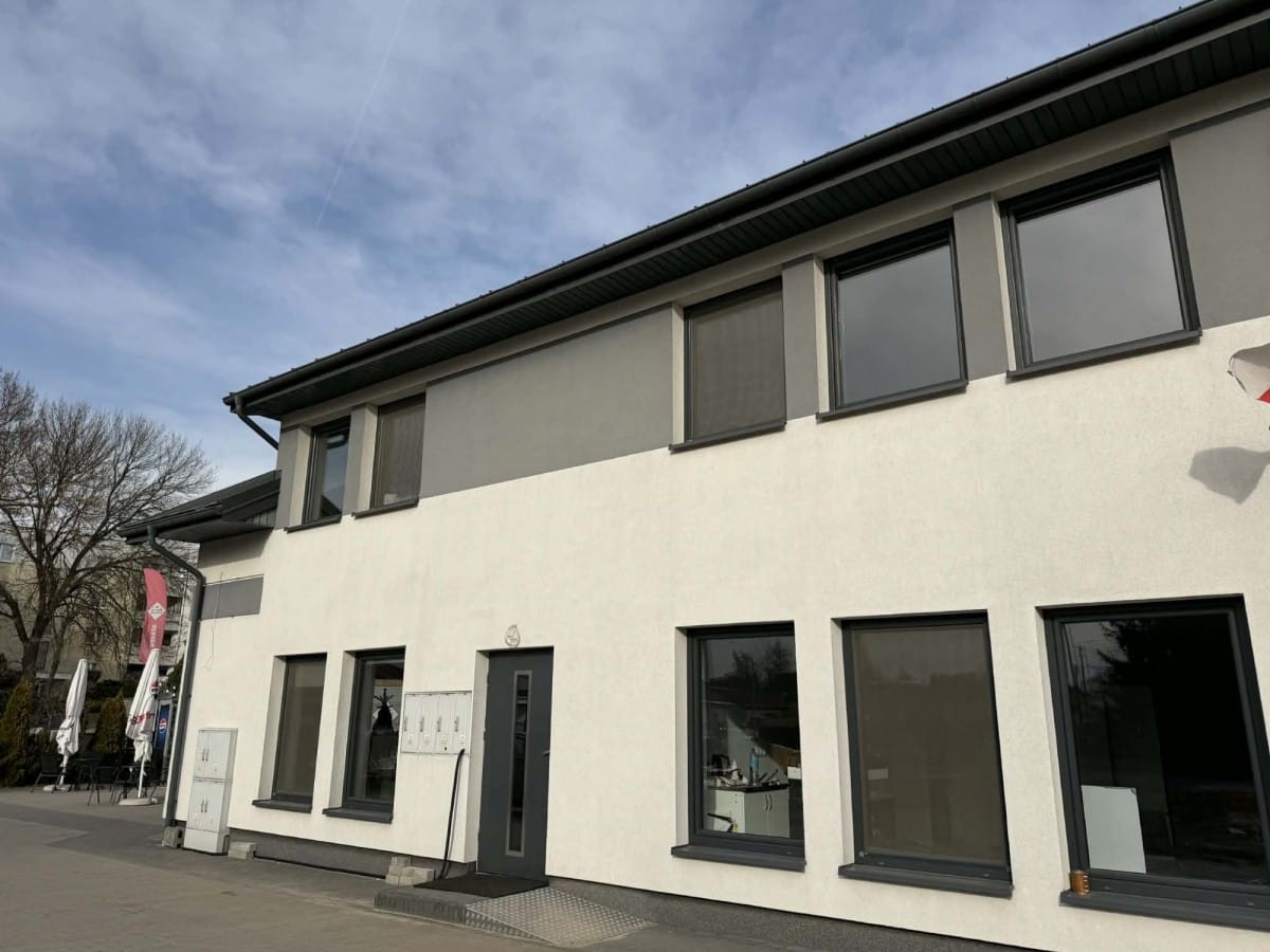 Lokal użytkowy  pokojowe na Sprzedaż