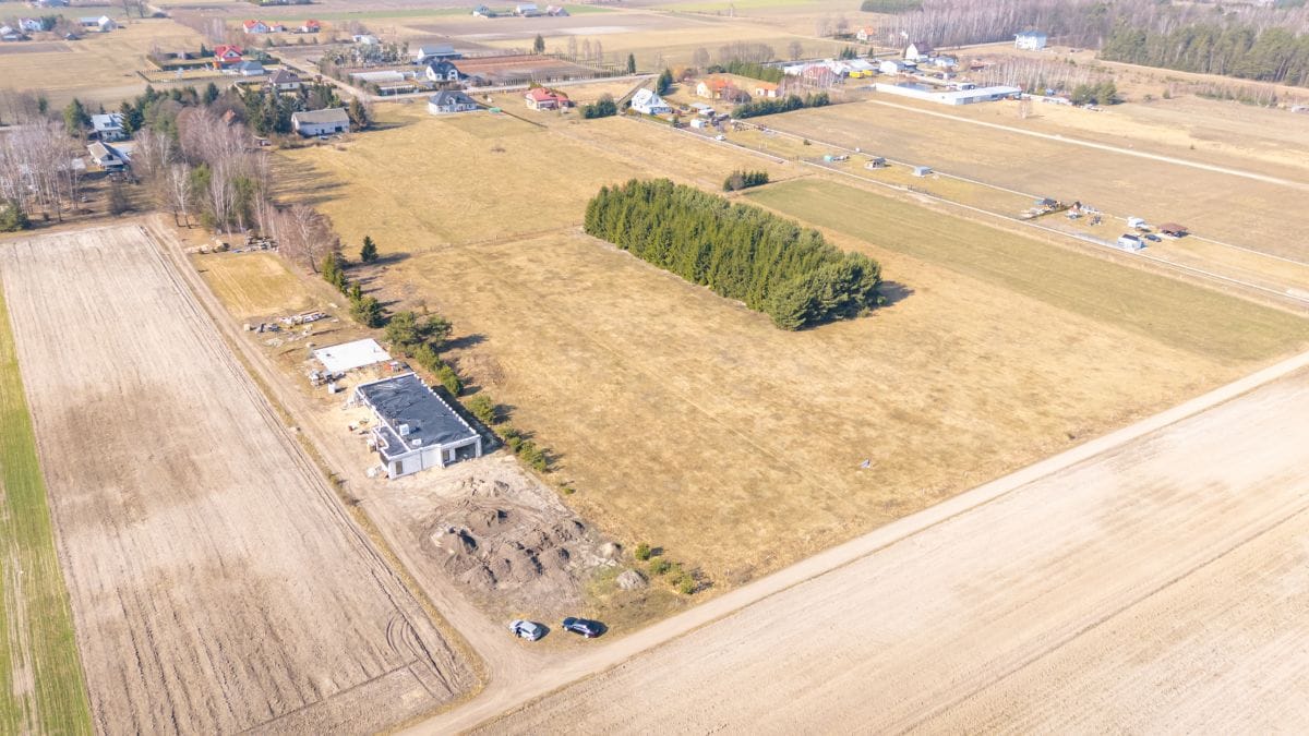 Działka  pokojowe na Sprzedaż