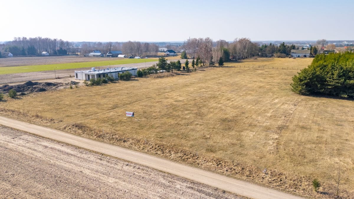 Działka  pokojowe na Sprzedaż