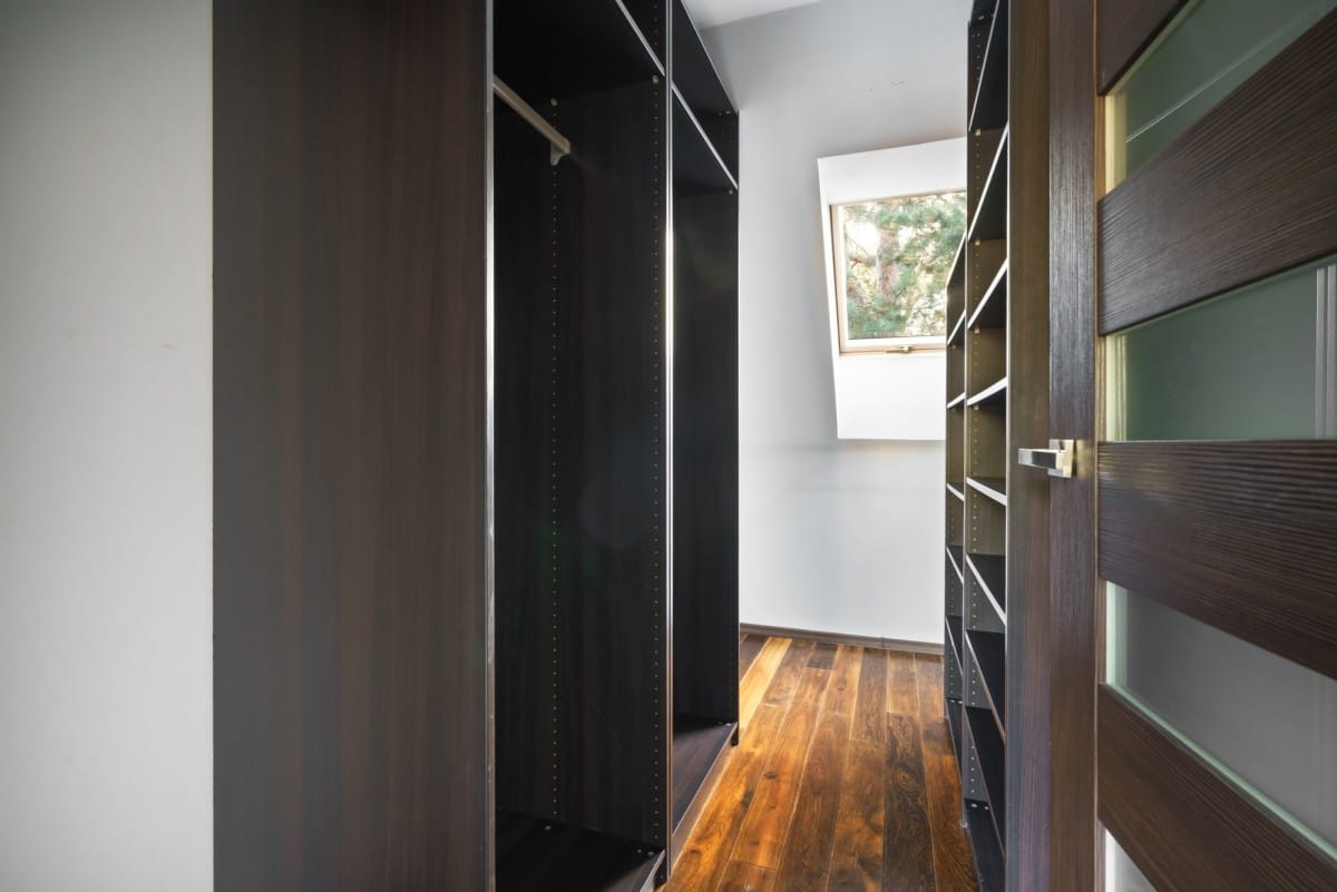 Dom 4 pokojowe na Sprzedaż