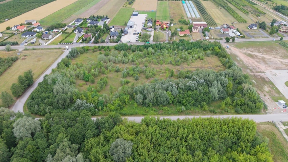 Działka  pokojowe na Sprzedaż