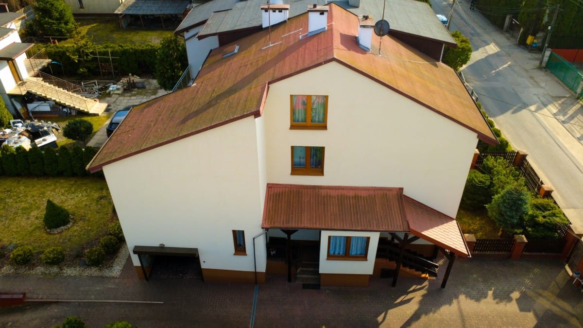 Dom 6 pokojowe na Sprzedaż