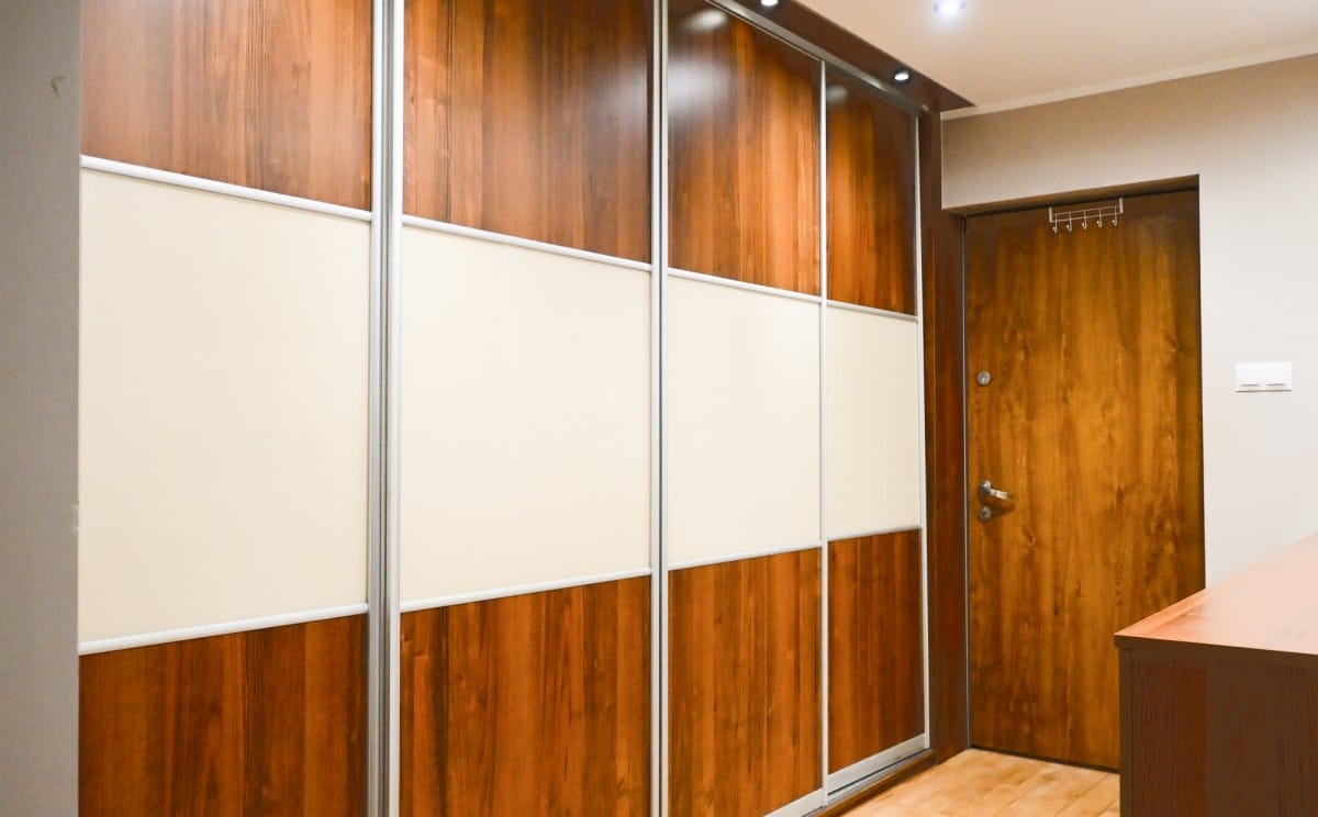 Dom 6 pokojowe na Sprzedaż