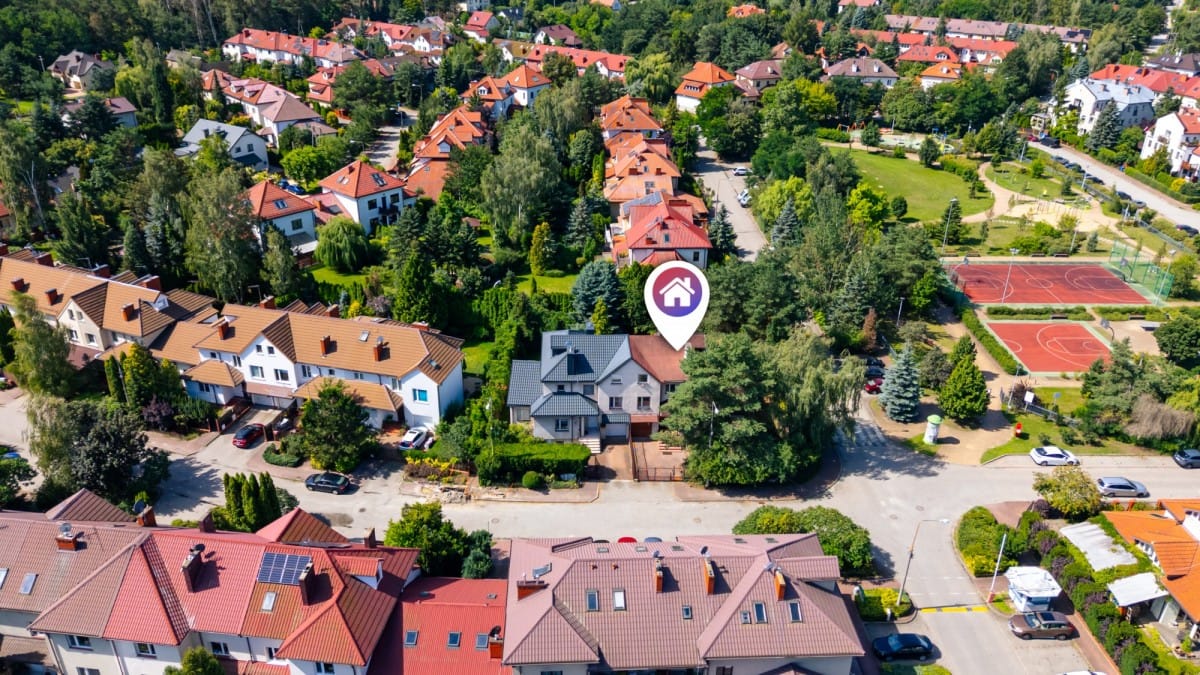 Dom 7 pokojowe na Sprzedaż