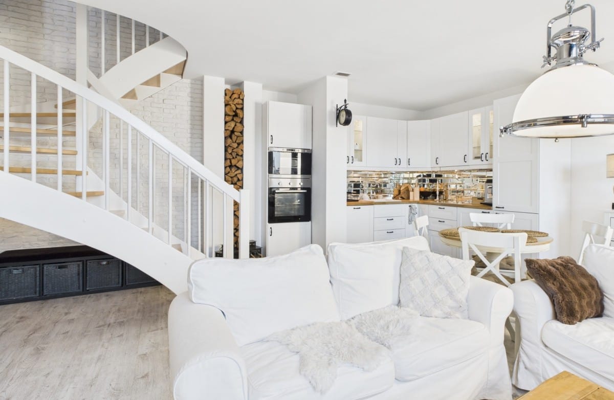 Mieszkanie 4 pokojowe na Sprzedaż