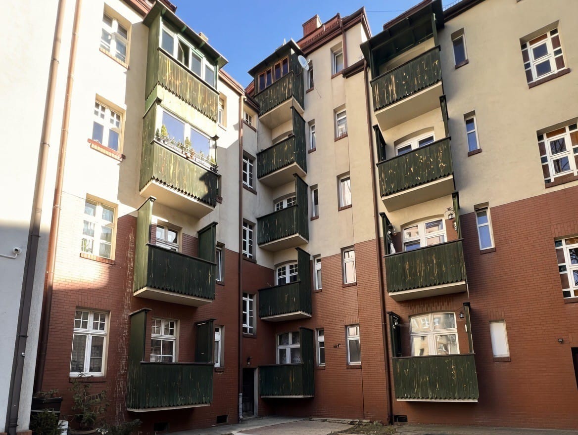 Mieszkanie 5 pokojowe na Sprzedaż