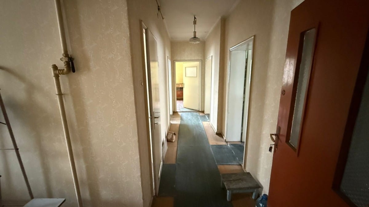 Dom 6 pokojowe na Sprzedaż