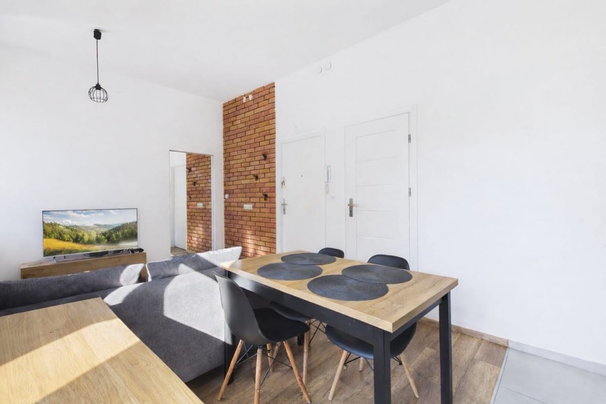 Mieszkanie 4 pokojowe na Sprzedaż