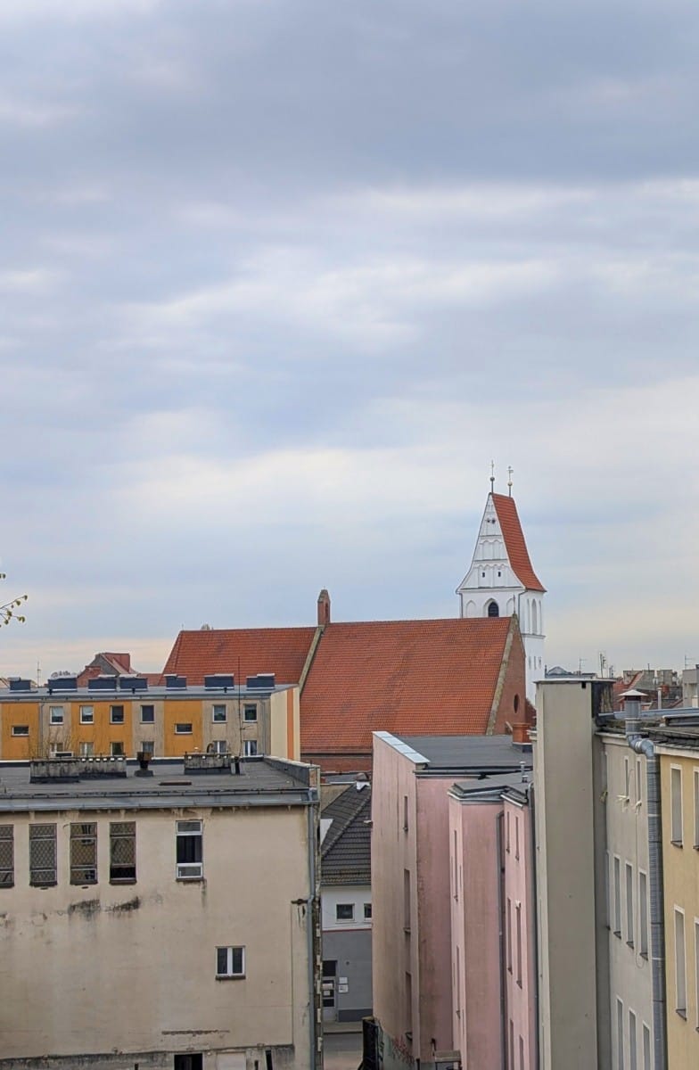 Mieszkanie 4 pokojowe na Sprzedaż