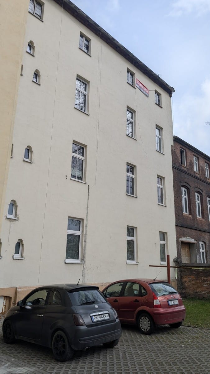 Mieszkanie 4 pokojowe na Sprzedaż