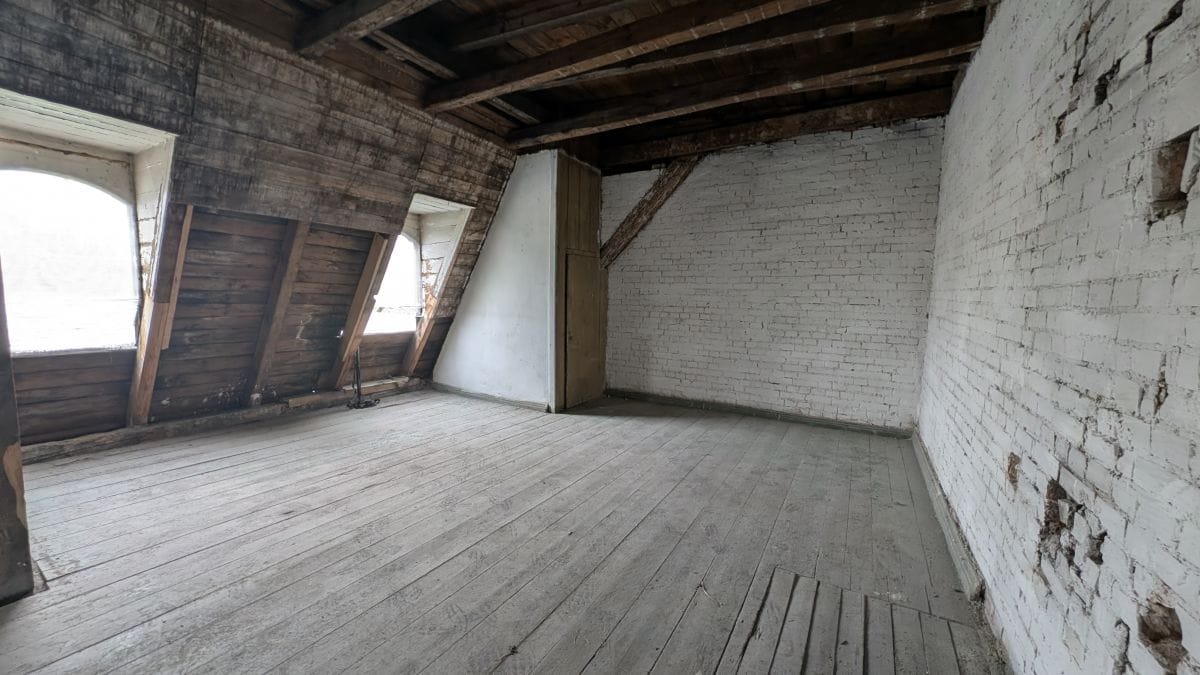 Mieszkanie 4 pokojowe na Sprzedaż