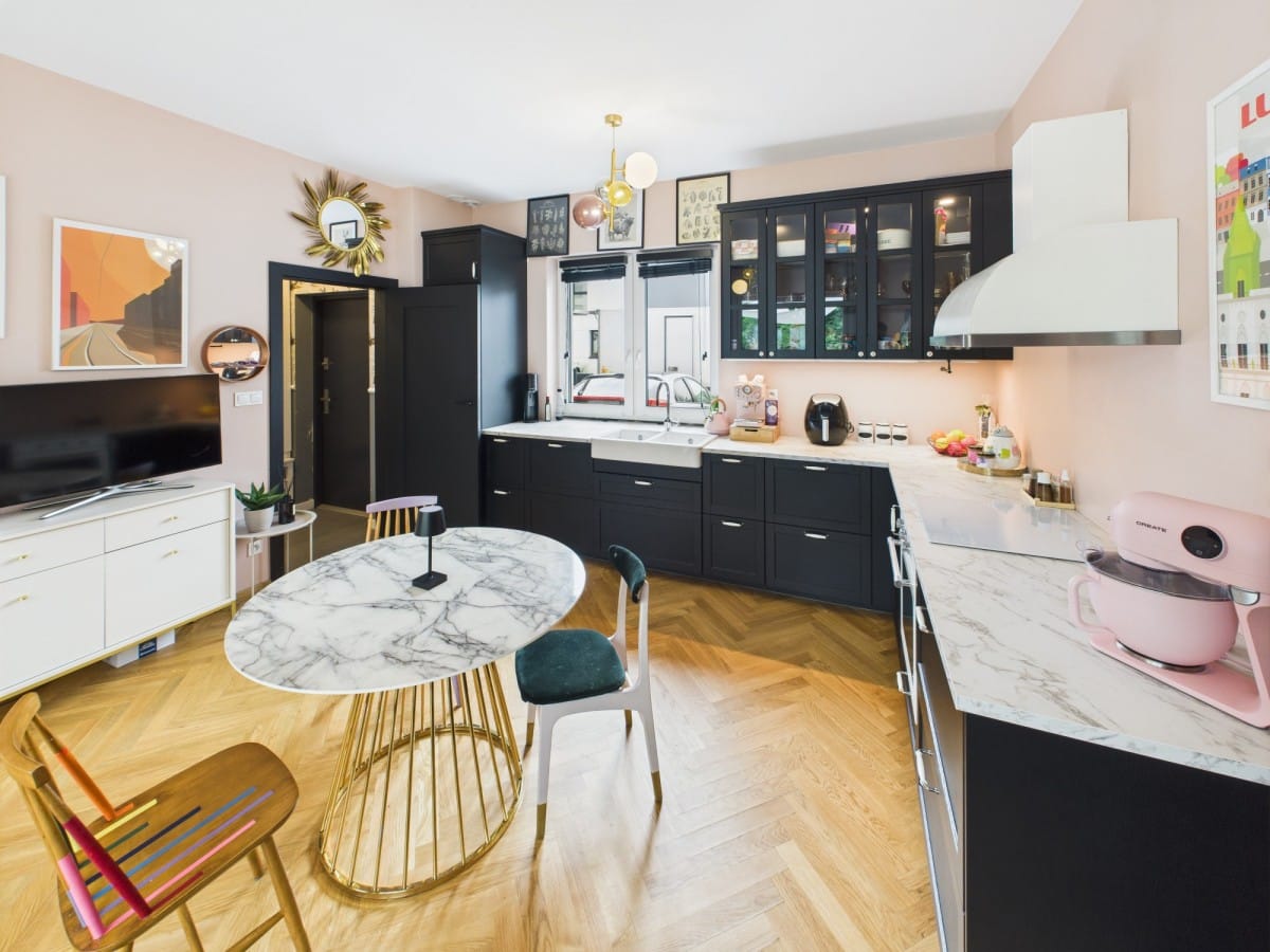 Mieszkanie 4 pokojowe na Sprzedaż