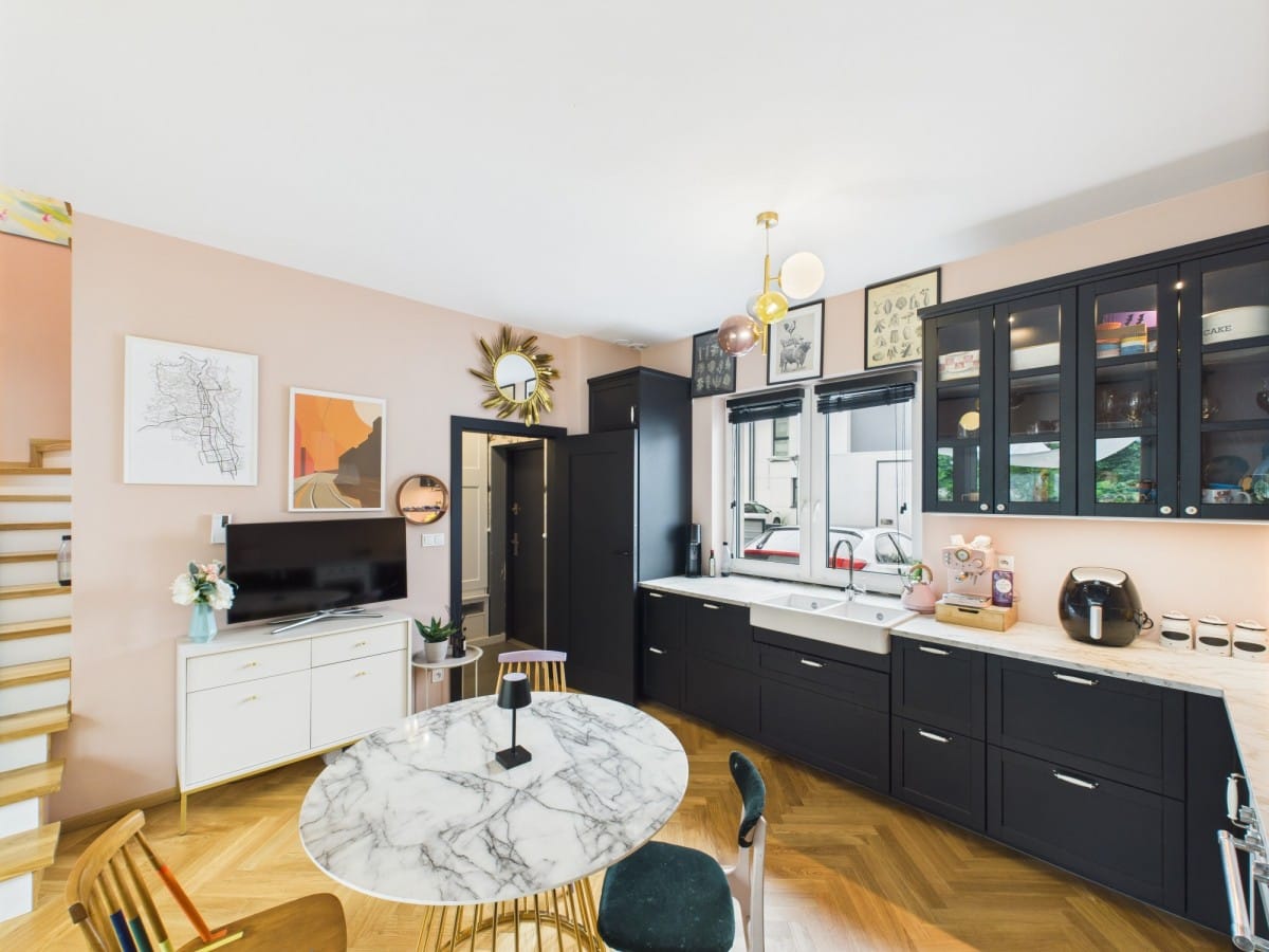 Mieszkanie 4 pokojowe na Sprzedaż