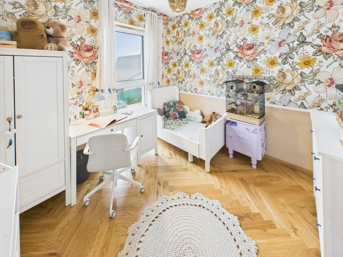 Mieszkanie 4 pokojowe na Sprzedaż