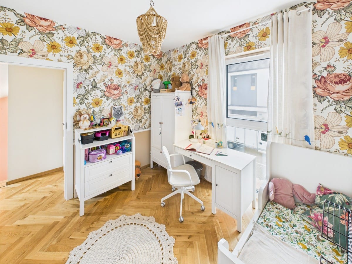 Mieszkanie 4 pokojowe na Sprzedaż