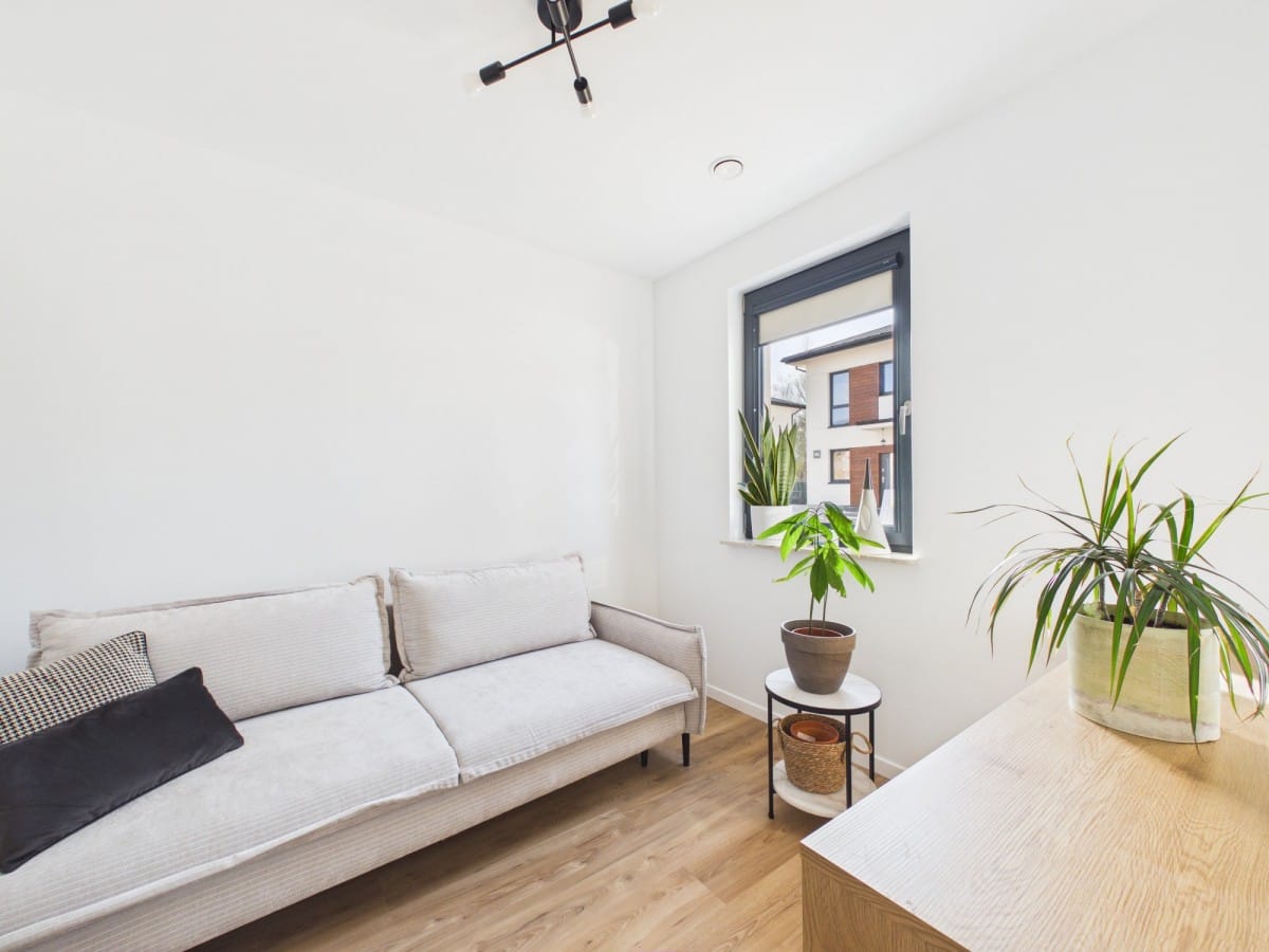 Dom 5 pokojowe na Sprzedaż