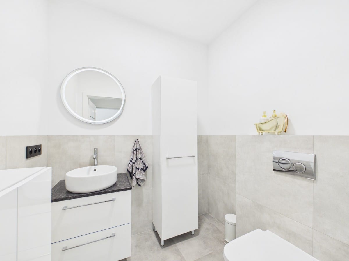 Dom 5 pokojowe na Sprzedaż