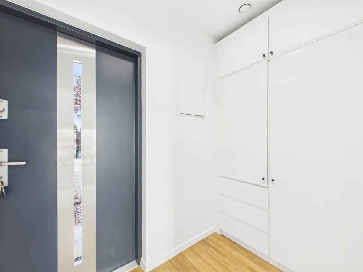 Dom 5 pokojowe na Sprzedaż