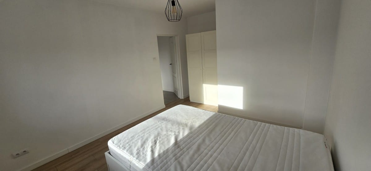 Mieszkanie 3 pokojowe na Sprzedaż