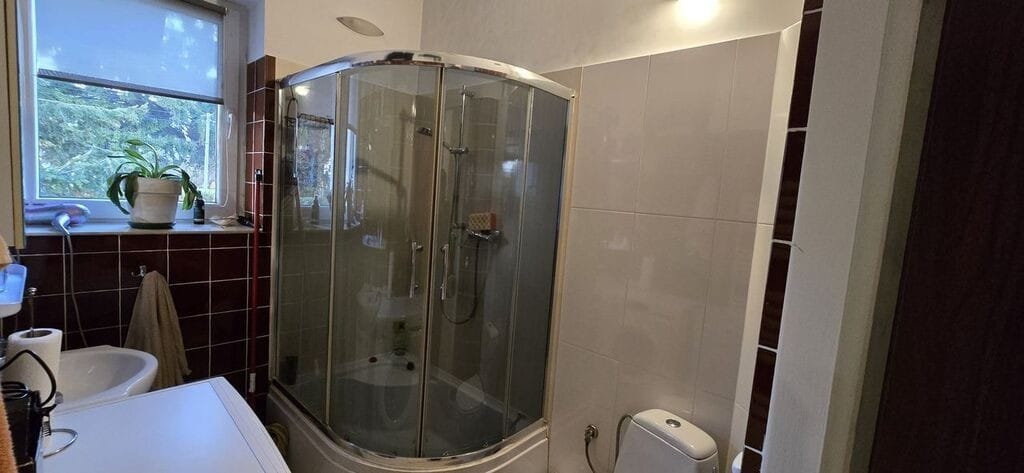 Dom 5 pokojowe na Sprzedaż