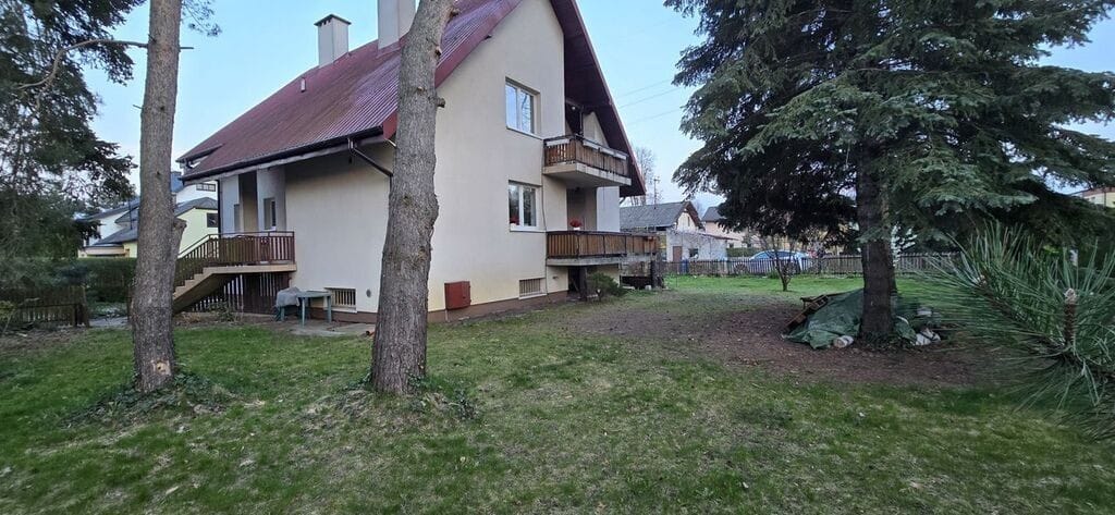 Dom 5 pokojowe na Sprzedaż