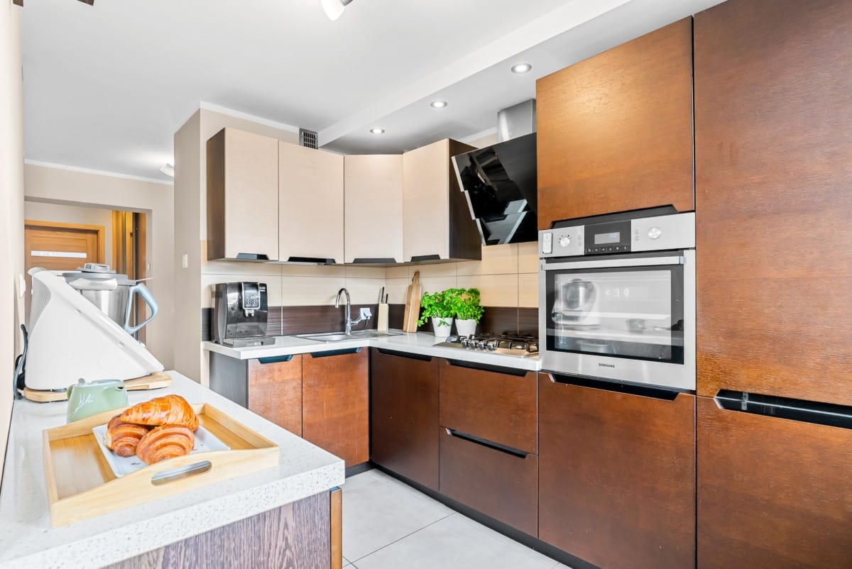 Mieszkanie 3 pokojowe na Sprzedaż