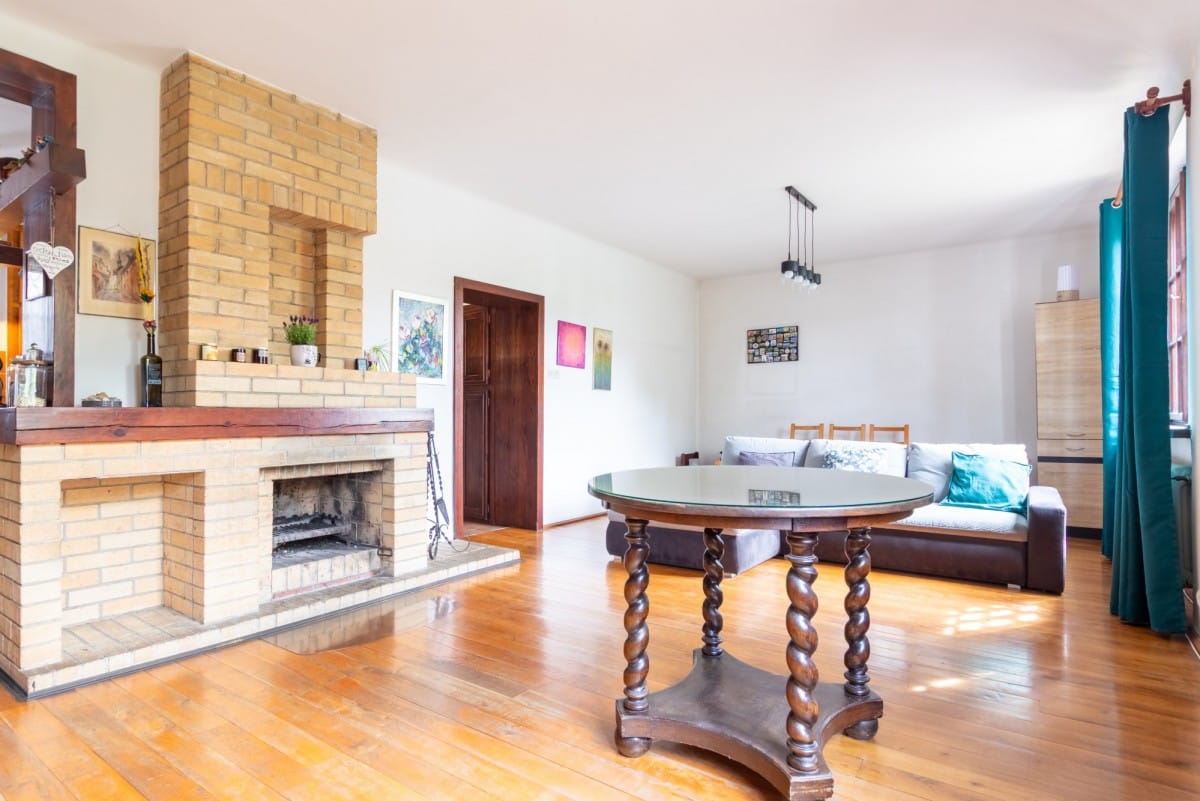 Dom 5 pokojowe na Sprzedaż