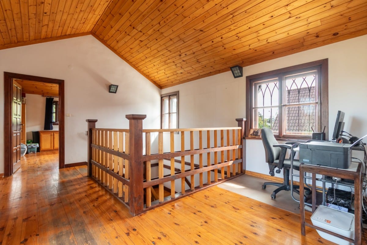 Dom 5 pokojowe na Sprzedaż