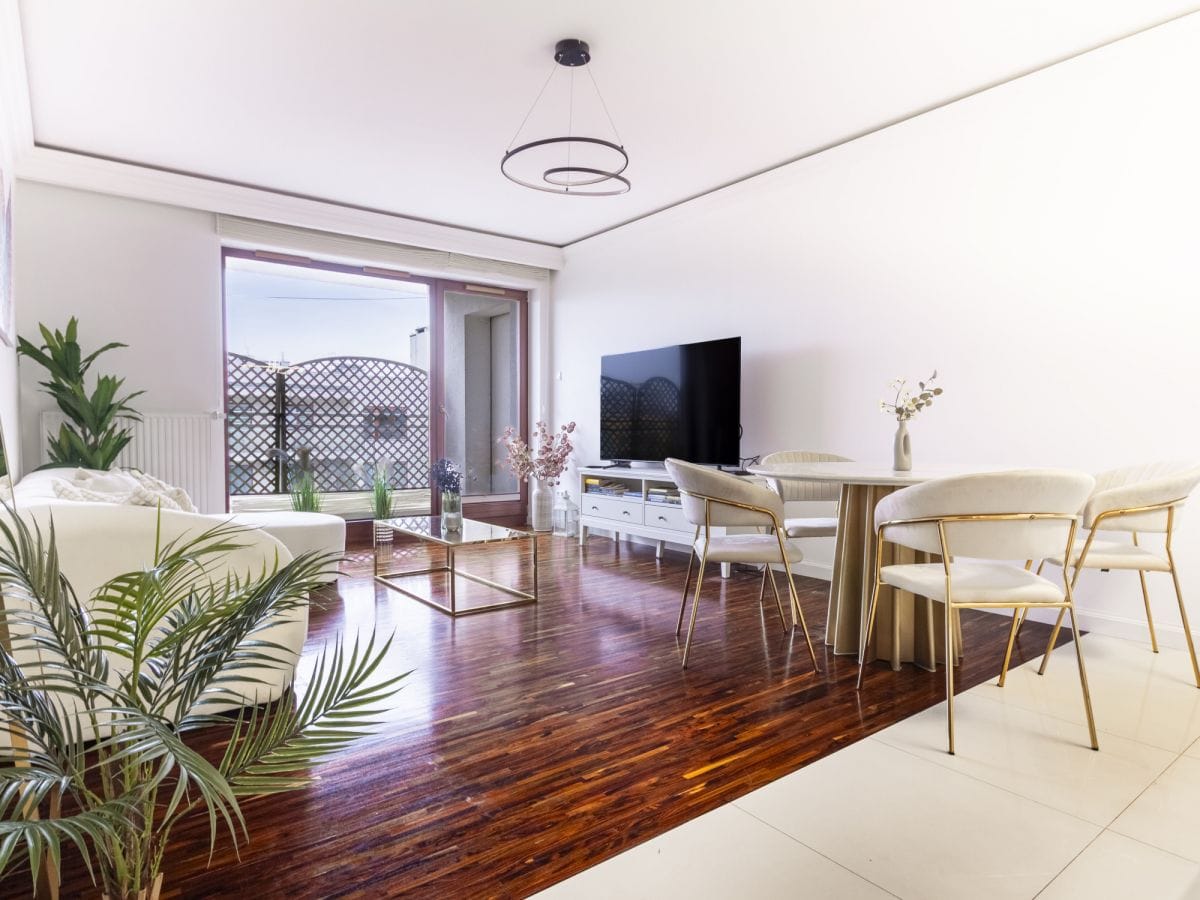 Mieszkanie 2 pokojowe na Sprzedaż