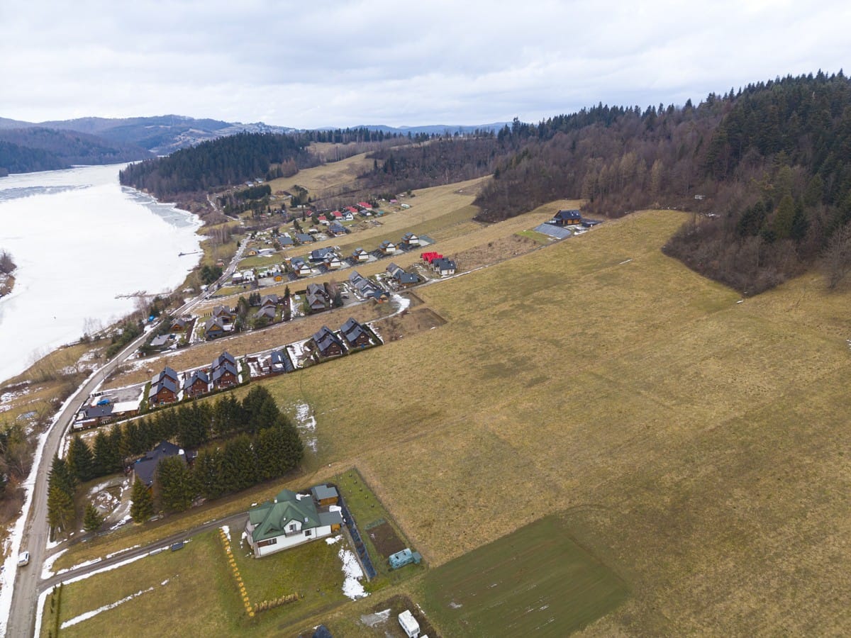 Działka  pokojowe na Sprzedaż