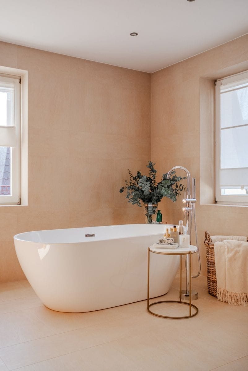 Dom 7 pokojowe na Sprzedaż